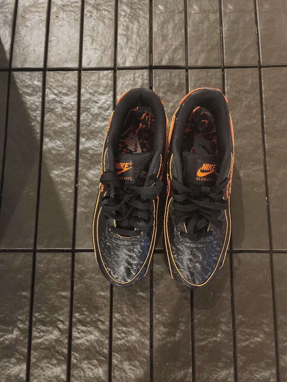 Men's Nike Air Max 90 'Volcano' - Picture 12 of 15